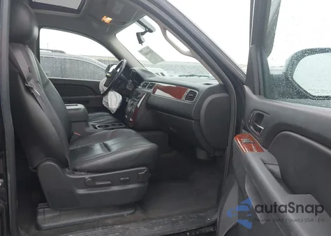 2013 Chevrolet Tahoe Lt from USA, damaged, VIN 1GNSKBE04DR329669